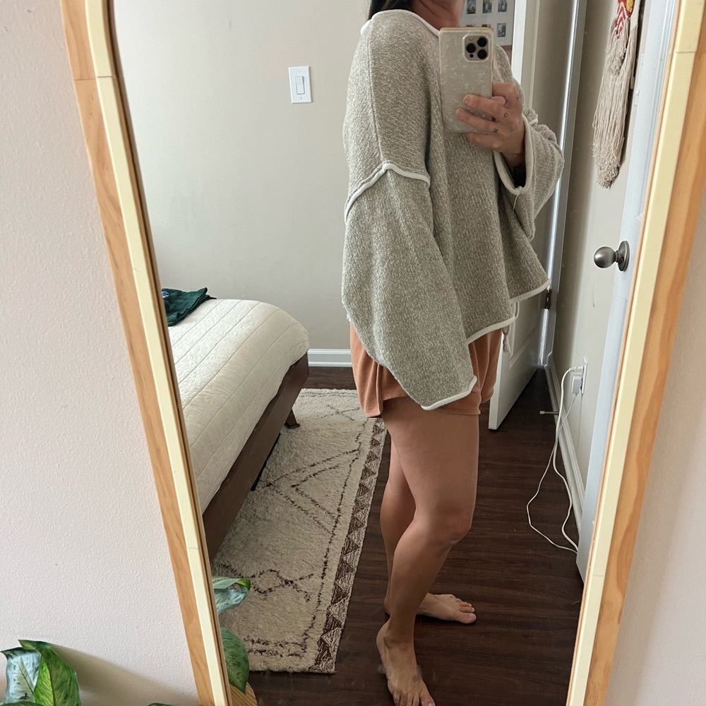 Exposed edge Sweater